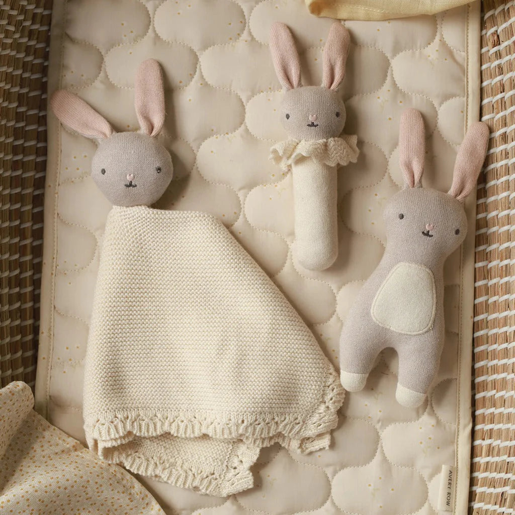 Made from organic cotton and organic dyes, our bunny cuddle cloth is soft on your little one's skin and kind to the environment. The recycled polyester filling means this toy is lightweight and the knitted cloth gives a sensory element whilst being soothing and snuggly. Ships to Canada & US duty free.