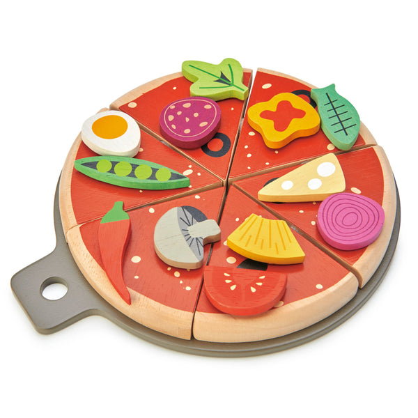 Everyone loves pizza! Now you can create your own and get delivery in our very own Tender Leaf illustrated pizza box. Pre-cut into 6 slices and arranged on a pizza tray, have fun arranging 12 different toppings. All the toppings are inter-changeable and held in place by a small velcro spot.